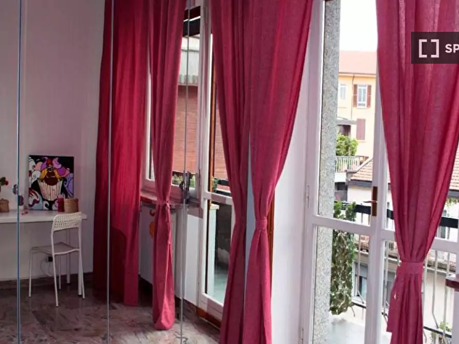 Immagine 4 di Camera condivisa in affitto  in Via Privata Reggio a Milano