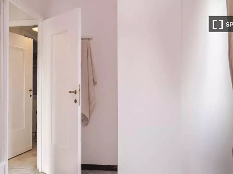 Immagine 5 di Camera condivisa in affitto  in Via Salvatore Barzilai a Milano