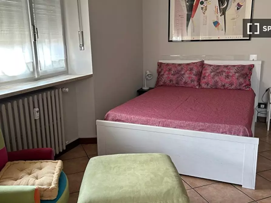 Immagine 1 di Camera condivisa in affitto  in Corso Verona a Torino