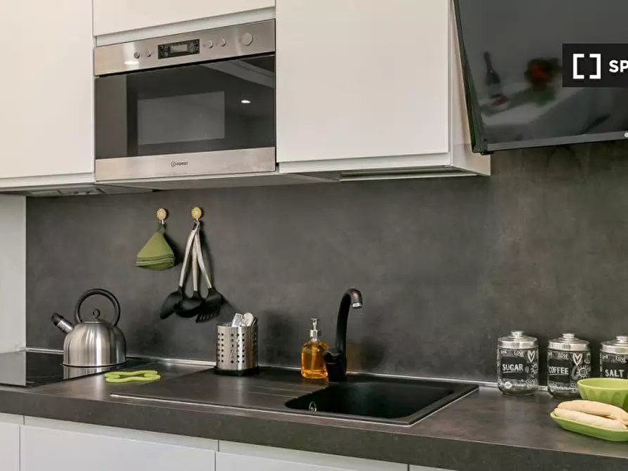 Immagine 17 di Ufficio in affitto  in Via Vespri Siciliani a Milano