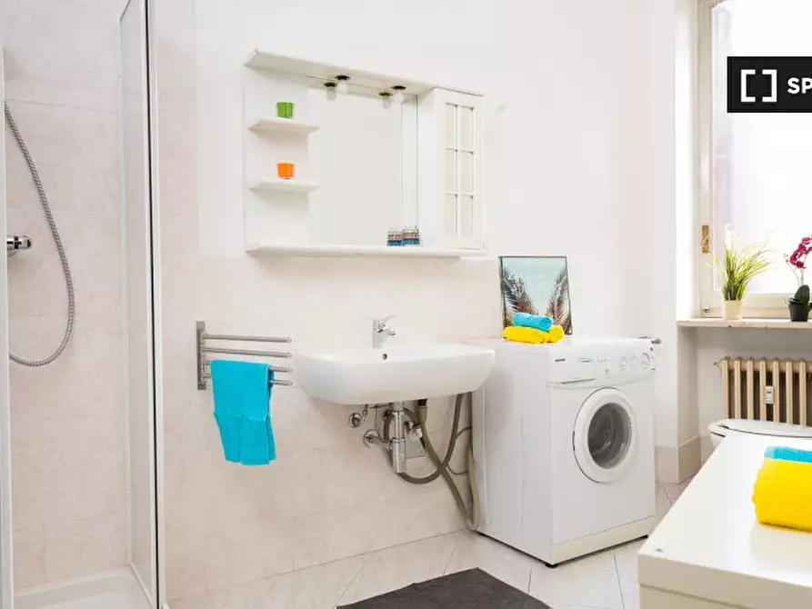 Immagine 7 di Camera condivisa in affitto  in Via S Paolo a Torino