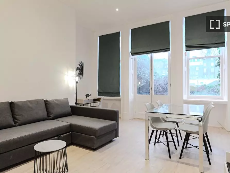 Immagine 5 di Appartamento in affitto  in Trebovir Rd a Kensington