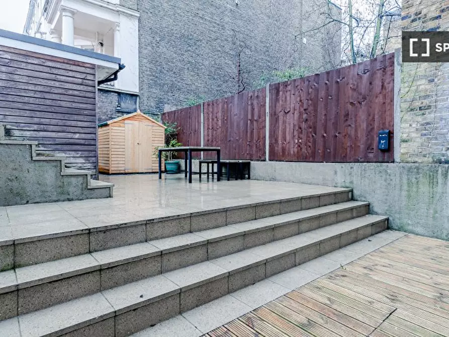 Immagine 3 di Appartamento in affitto  in Apartment a Kensington