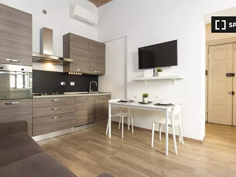 Immagine 2 di Appartamento in affitto  in Via Paola a Roma