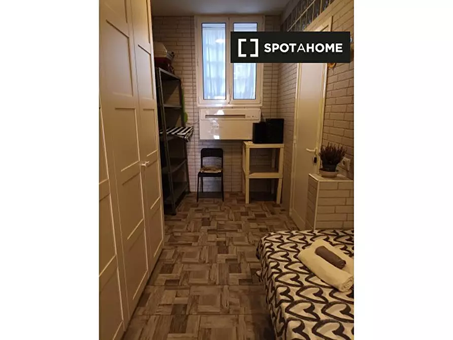 Immagine 11 di Ufficio in affitto  in Via Pasubio a Bologna