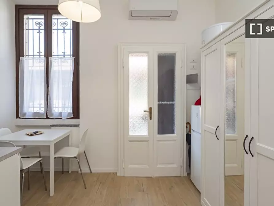 Immagine 10 di Ufficio in affitto  in Via Accademia a Milano