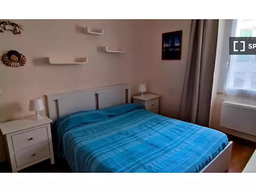 Immagine 3 di Camera condivisa in affitto  in Via delle Isole Curzolane a Roma