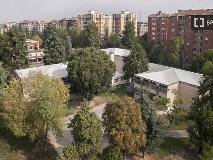 Immagine 15 di Camera condivisa in affitto  in Via Salvatore Barzilai a Milano