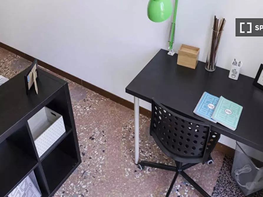 Immagine 6 di Camera condivisa in affitto  in Viale Giovanni Vicini a Bologna