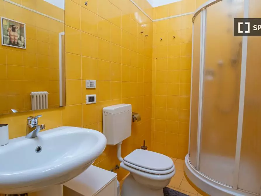 Immagine 11 di Appartamento in affitto  in Via Giuseppe Massarenti a Bologna