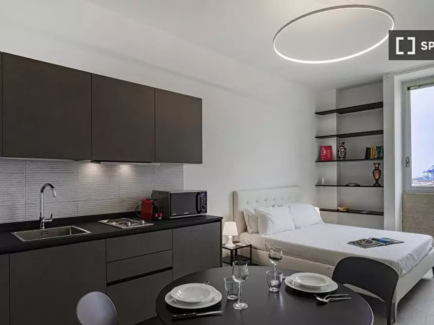 Immagine 1 di Ufficio in affitto  in Via di Sottoripa a Genova