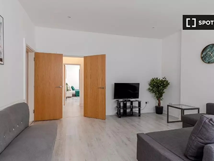 Immagine 8 di Appartamento in affitto  in Apartment a Kensington