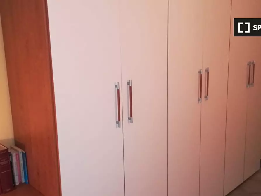 Immagine 3 di Camera condivisa in affitto  in Via Garessio a Roma