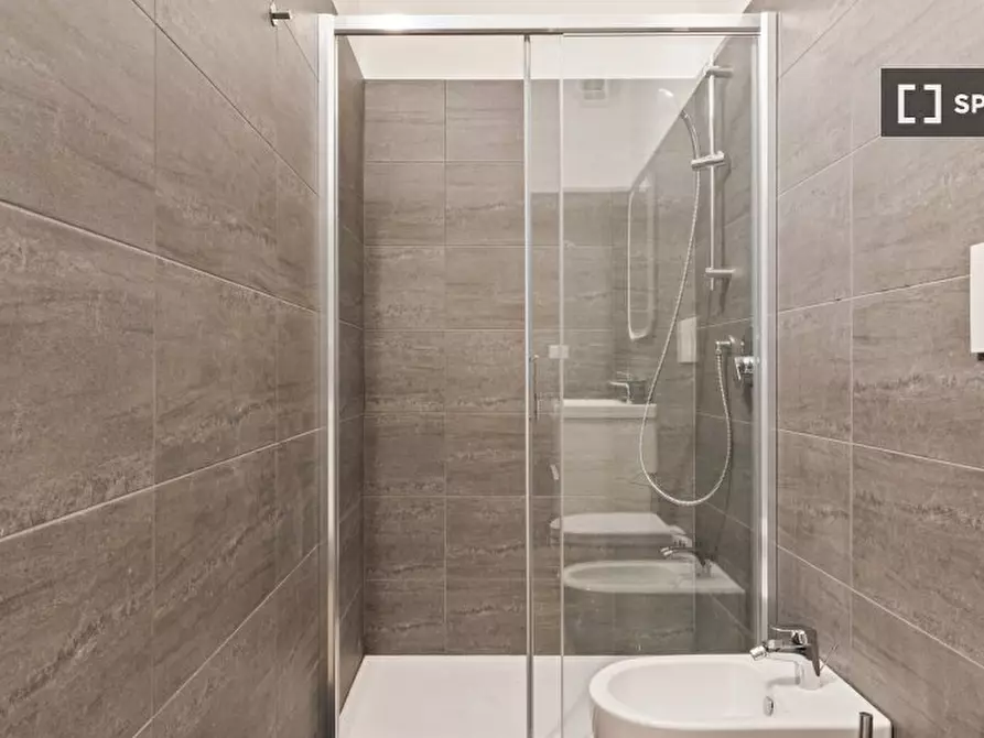 Immagine 2 di Ufficio in affitto  in Via Luciano Manara a Milano