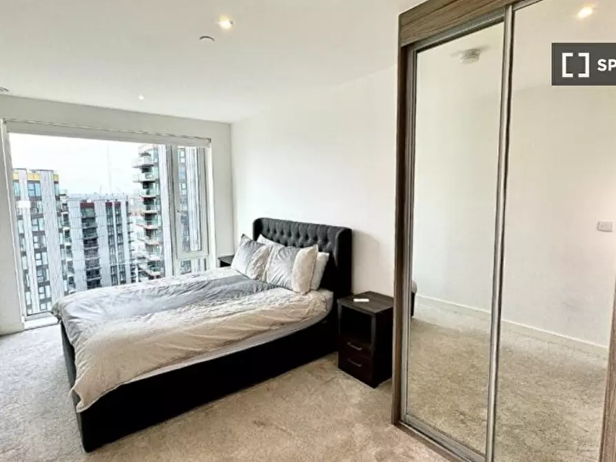 Immagine 9 di Appartamento in affitto  in Duke of Wellington Ave a Eltham