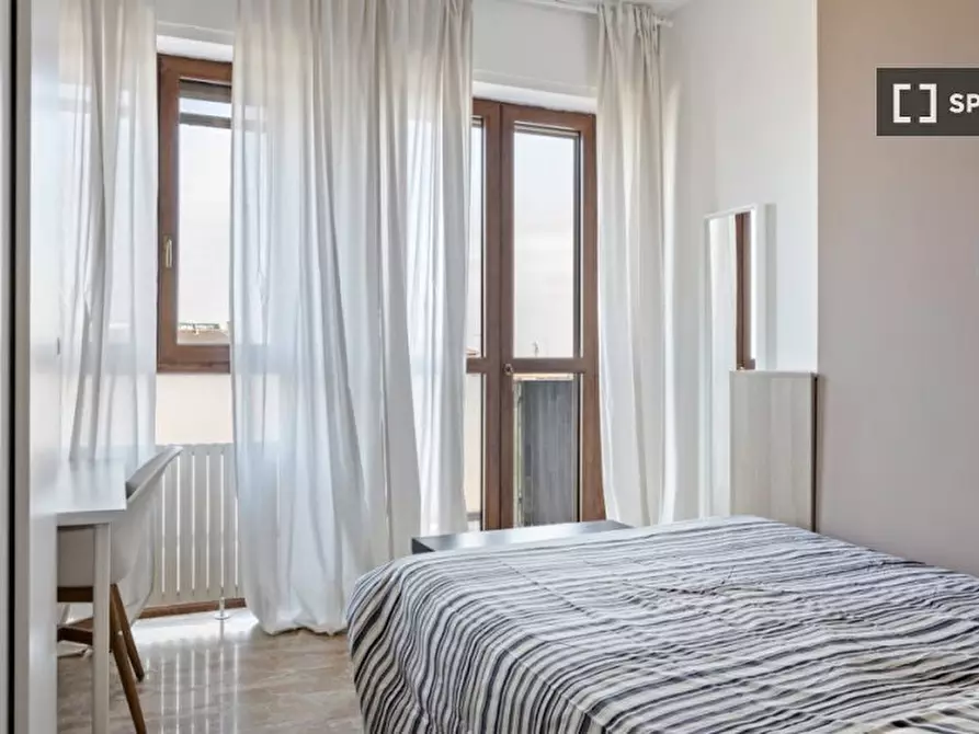 Immagine 1 di Camera condivisa in affitto  in Via Ronchi a Milano