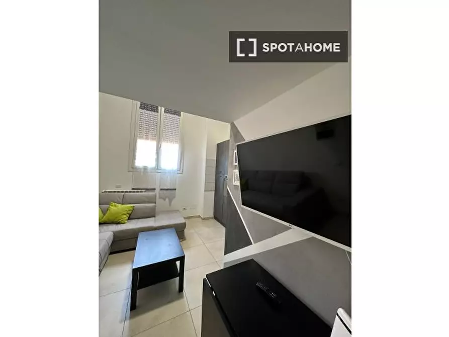 Immagine 13 di Appartamento in affitto  in Via Antonio Oroboni a Milano