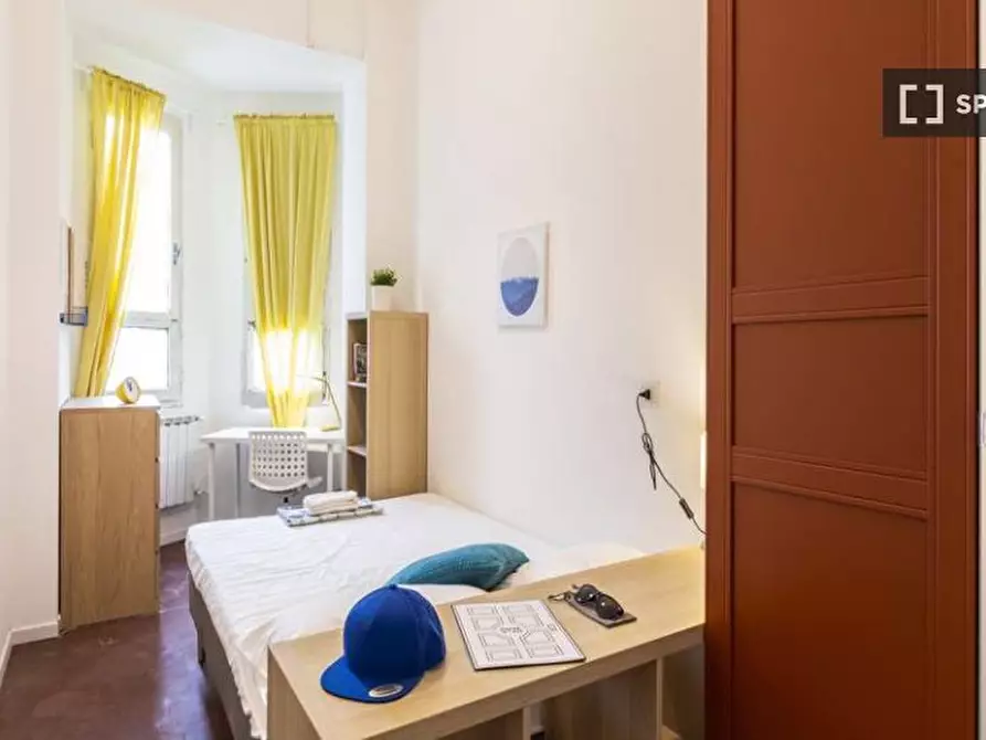 Immagine 1 di Camera condivisa in affitto  in Via Paolo Bassi a Milano