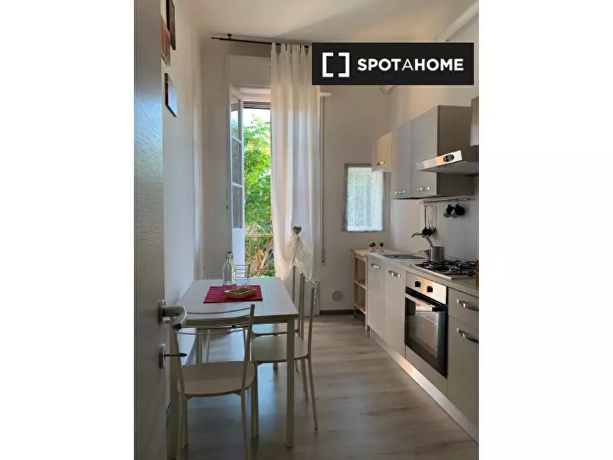 Immagine 7 di Camera condivisa in affitto  in Via Mazzini a Bologna