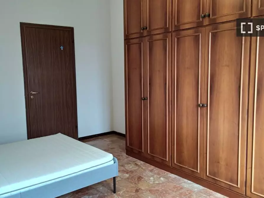Immagine 4 di Camera condivisa in affitto  in Via Sapri a Milano
