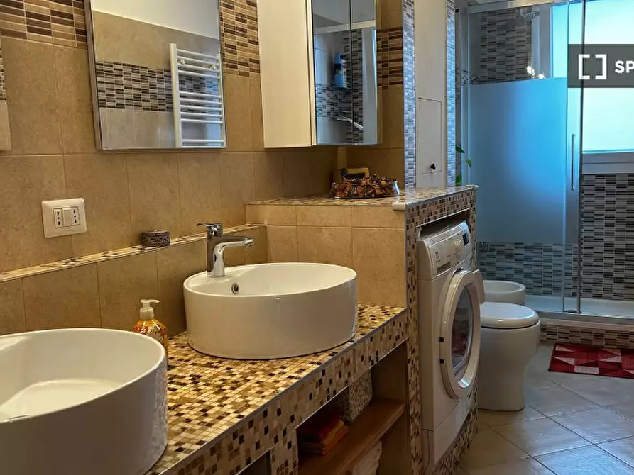 Immagine 10 di Camera condivisa in affitto  in Via Appennini a Milano