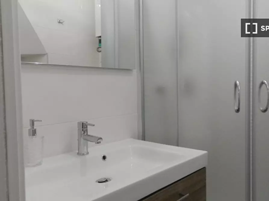Immagine 3 di Appartamento in affitto  in Via Tunisi a Roma