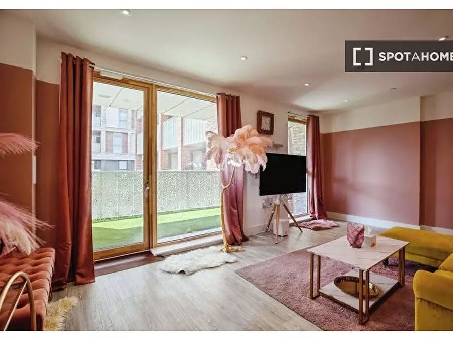 Immagine 7 di Appartamento in affitto  in Kite Cl a Eltham