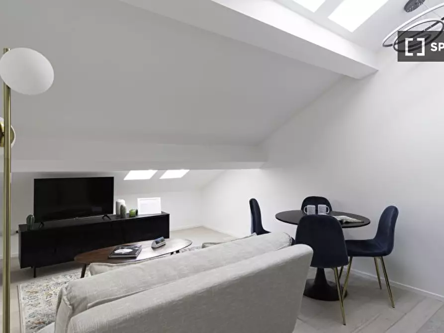 Immagine 2 di Appartamento in affitto  in Via Lodovico Settala a Milano