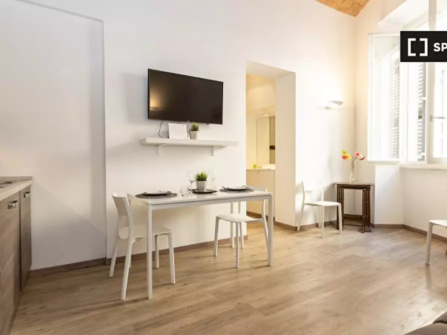 Immagine 6 di Appartamento in affitto  in Via Paola a Roma