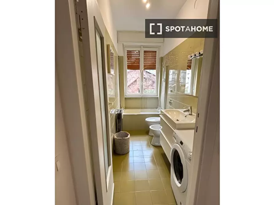 Immagine 2 di Appartamento in affitto  in Via Riva di Trento a Milano