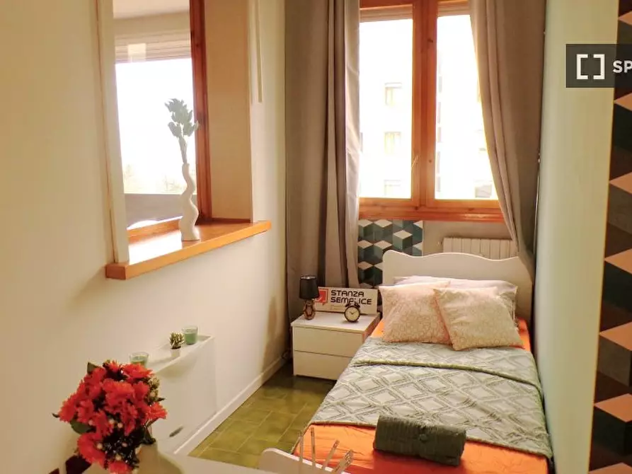 Immagine 14 di Camera condivisa in affitto  in Rodolfo Mondolfo a Bologna