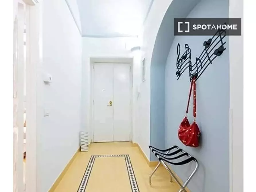 Immagine 7 di Appartamento in affitto  in Via Aureliana a Roma