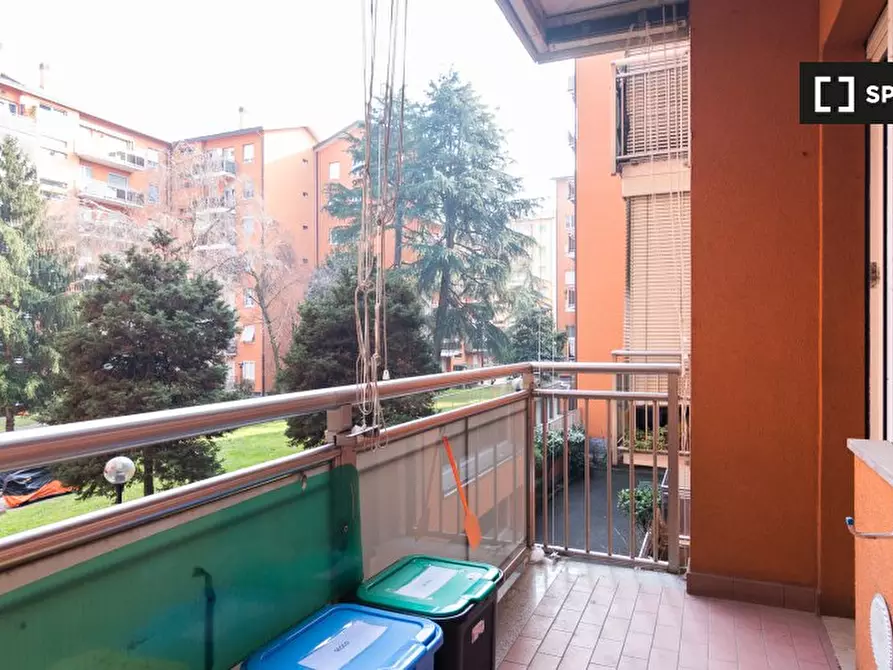 Immagine 13 di Camera condivisa in affitto  in Viale Ungheria a Milano