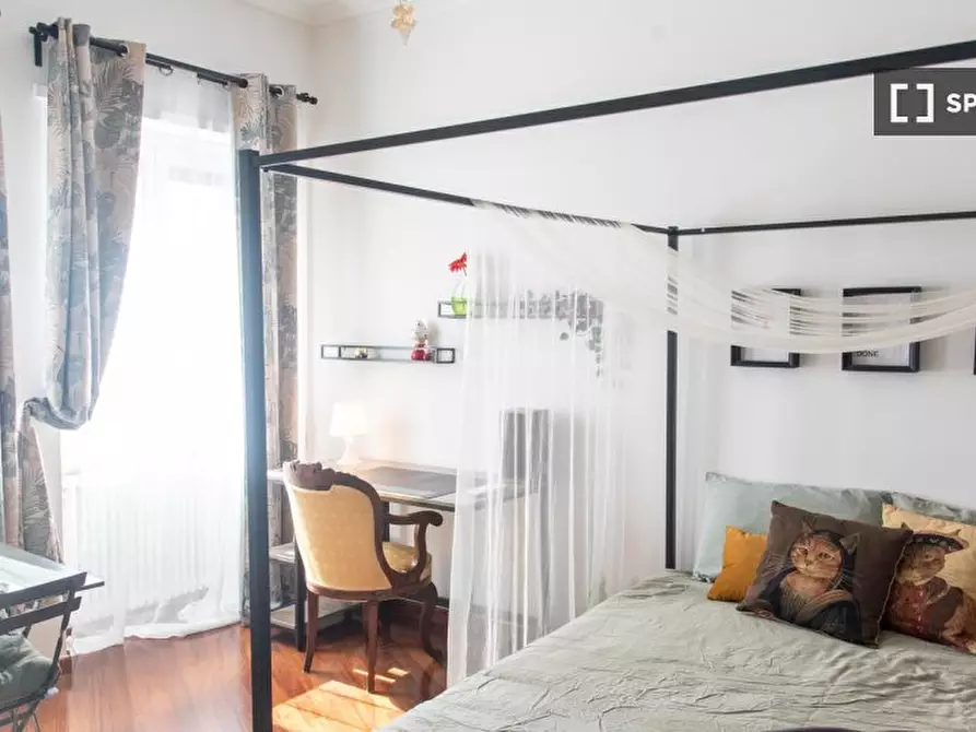 Immagine 3 di Camera condivisa in affitto  in Via Mario Musco a Roma