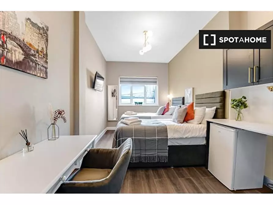 Immagine 7 di Ufficio in affitto  in High Rd a Tottenham