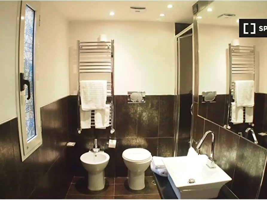 Immagine 10 di Appartamento in affitto  in Via Ilario Alibrandi, 00165 Roma RM, Italy a Roma