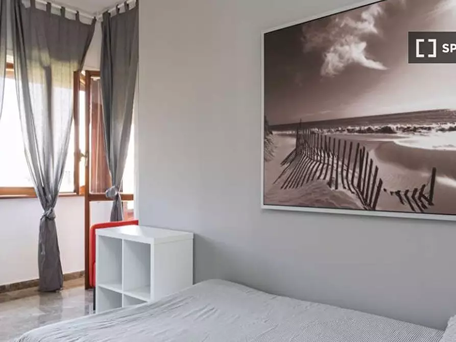 Immagine 1 di Camera condivisa in affitto  in Via Nocera Umbra a Roma