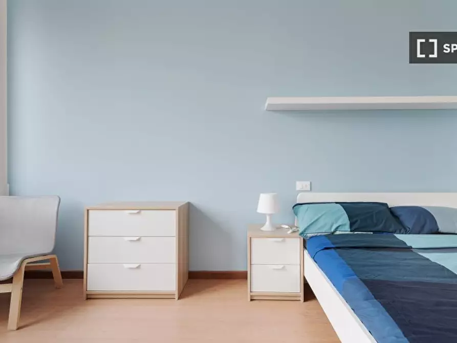 Immagine 1 di Camera condivisa in affitto  in Via Ernesto Breda a Milano