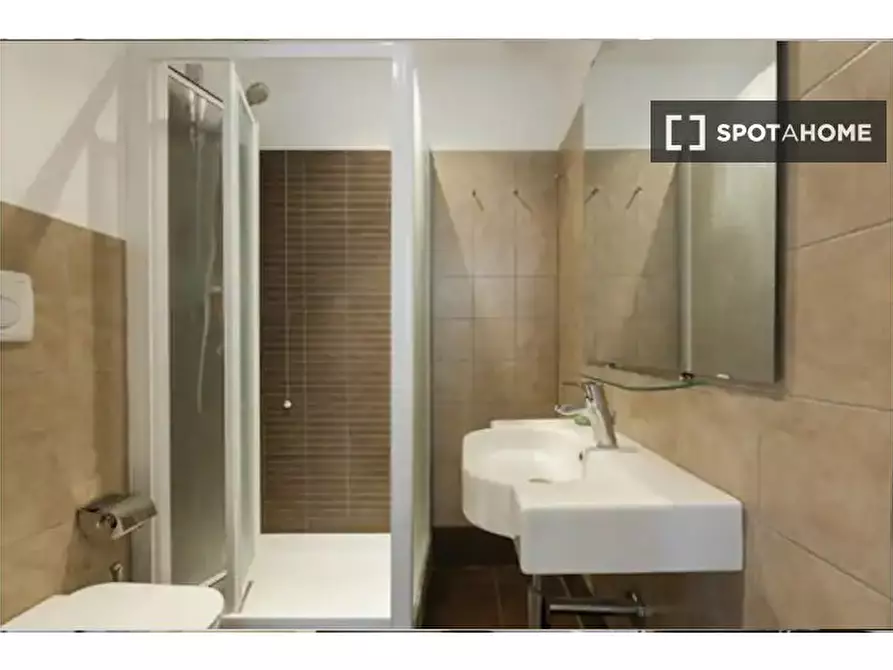 Immagine 2 di Appartamento in affitto  in Via Como a Roma