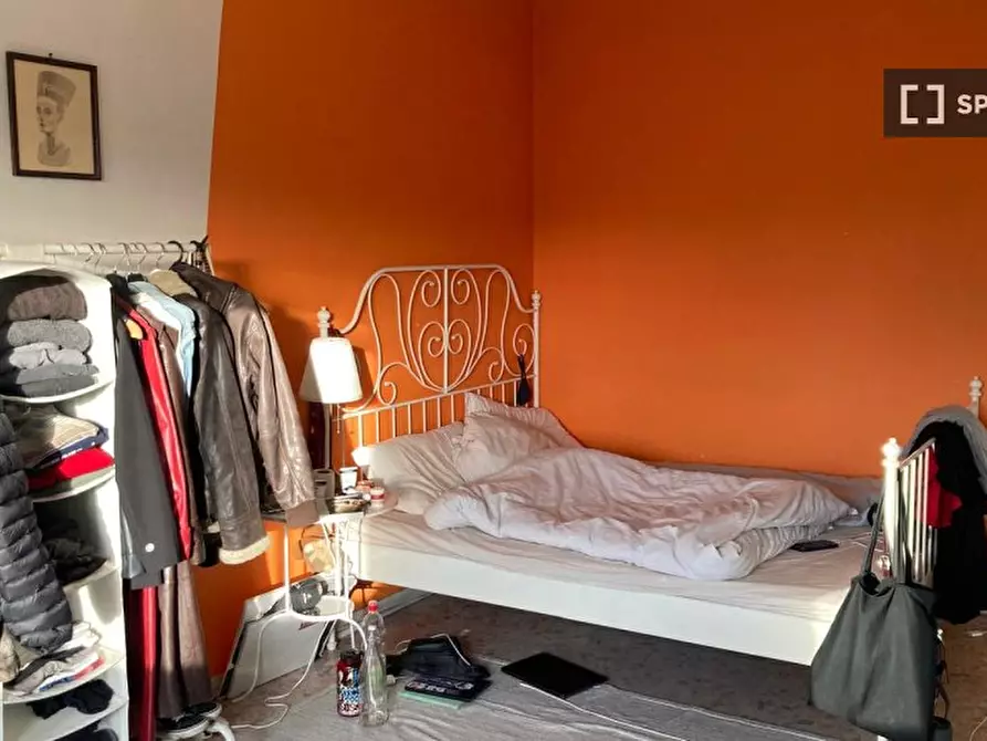 Immagine 9 di Camera condivisa in affitto  in Via Antonio Raimondi a Roma