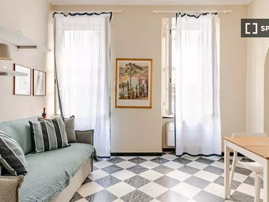 Immagine 1 di Appartamento in affitto  in Via di Porta Soprana a Genova