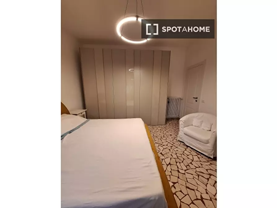 Immagine 5 di Camera condivisa in affitto  in Via Giuseppe Albini a Bologna