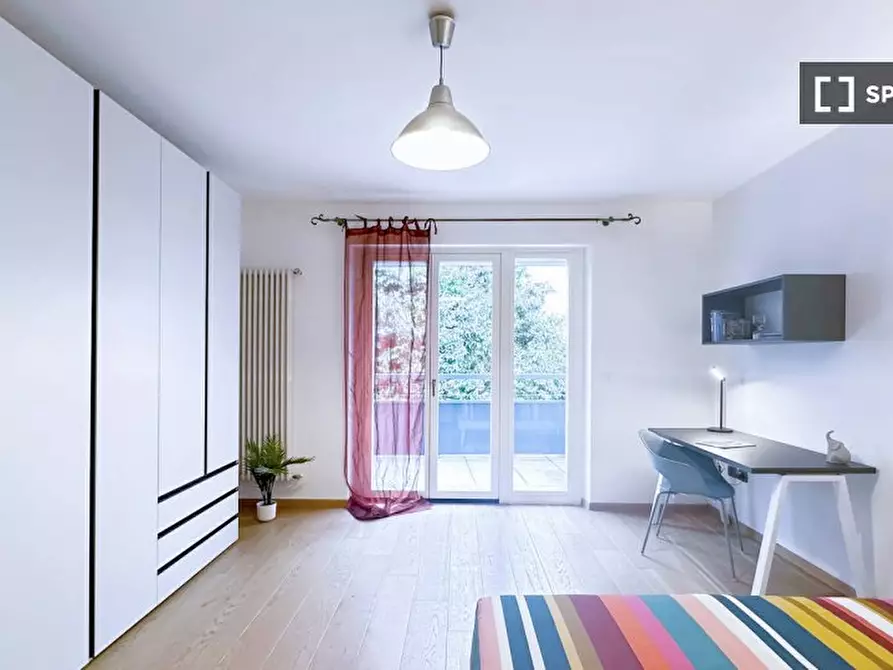 Immagine 3 di Camera condivisa in affitto  in Via Malvasia a Trento