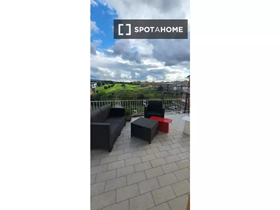 Immagine 11 di Camera condivisa in affitto  in V. Collatina a Roma