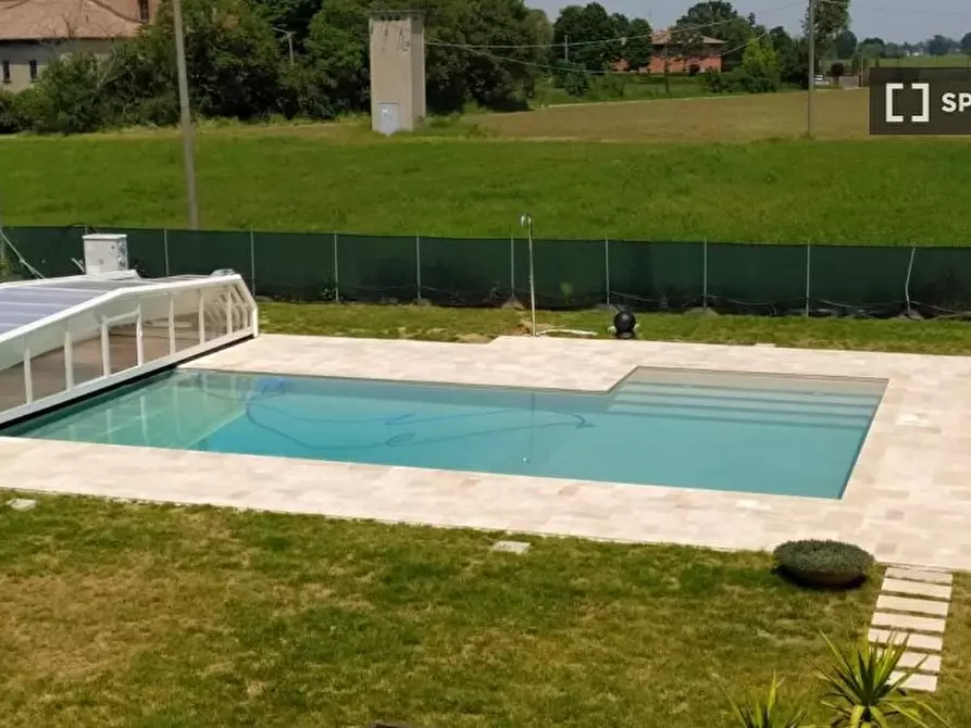 Immagine 9 di Camera condivisa in affitto  in Via Calamosco a Bologna