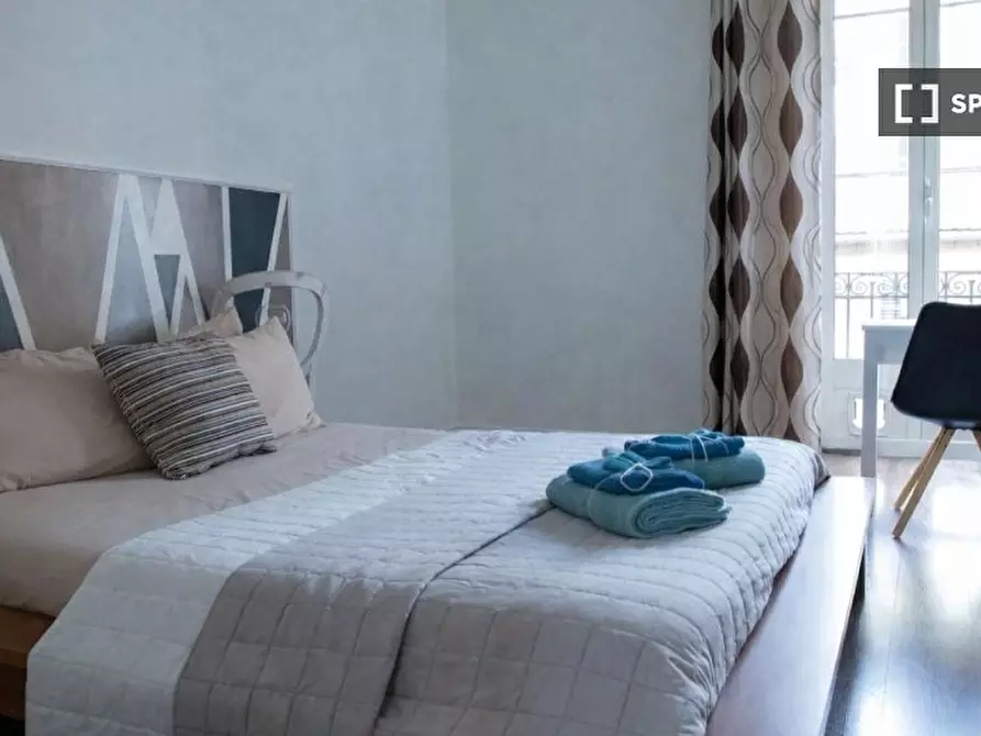 Immagine 1 di Camera condivisa in affitto  in Via Francesco Baracca a Roma