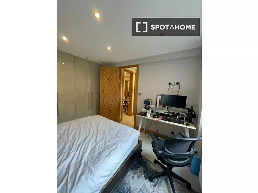 Immagine 12 di Appartamento in affitto  in Townshend Rd a Paddington
