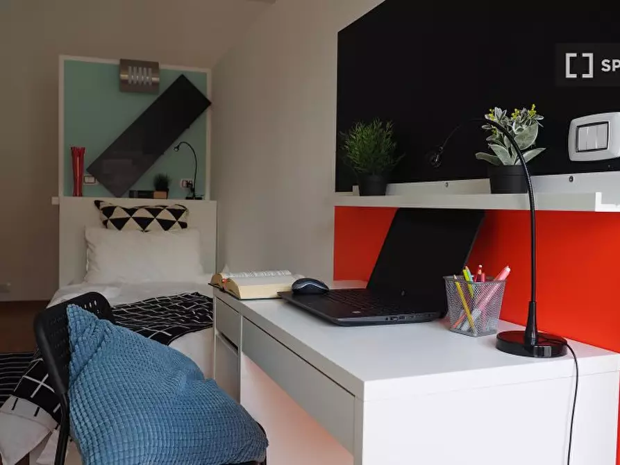 Immagine 17 di Camera condivisa in affitto  in Via Gian Domenico Cassini a Torino