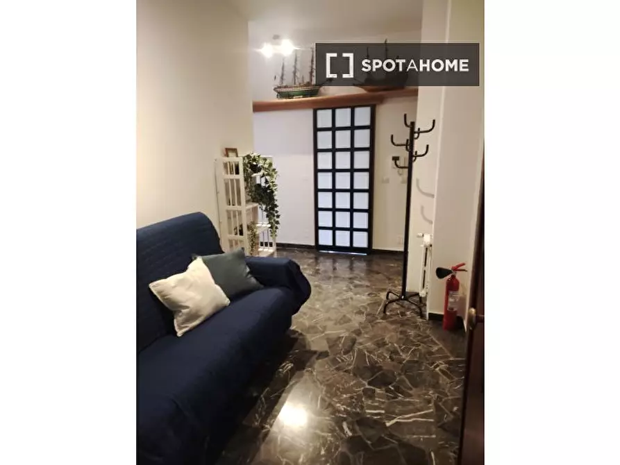 Immagine 4 di Camera condivisa in affitto  in Via Trieste a Segrate