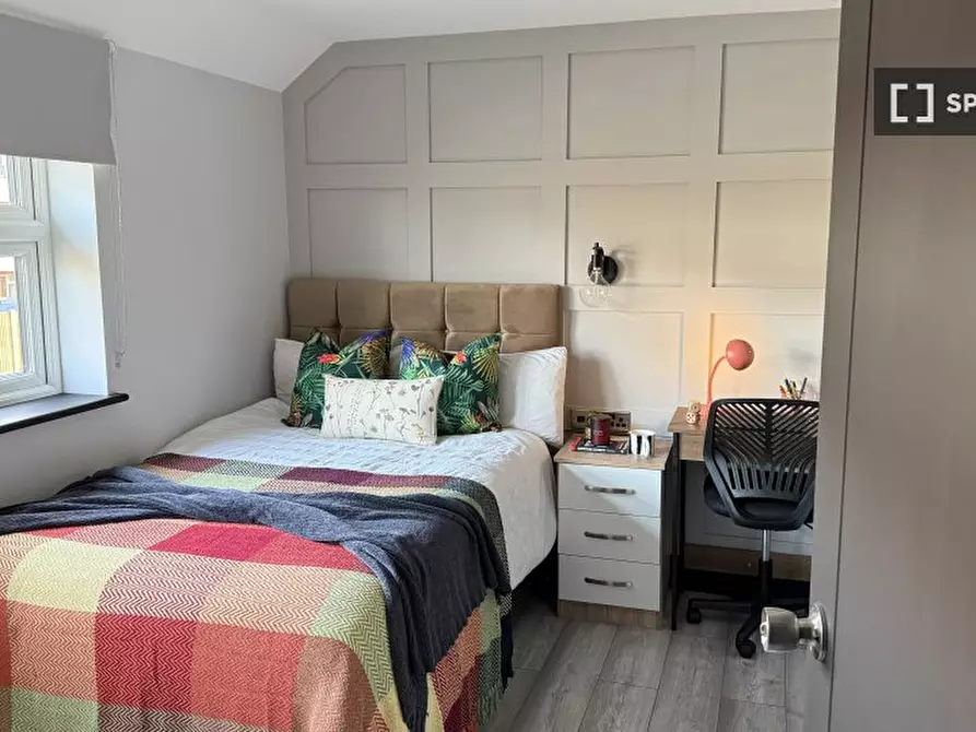 Immagine 2 di Camera condivisa in affitto  in Balmoral Dr a Borehamwood